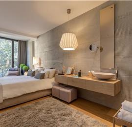 11 Bedroom Villa with Outdoor Pool and Indoor Penthouse Pool near Pula, sleeps 22-26